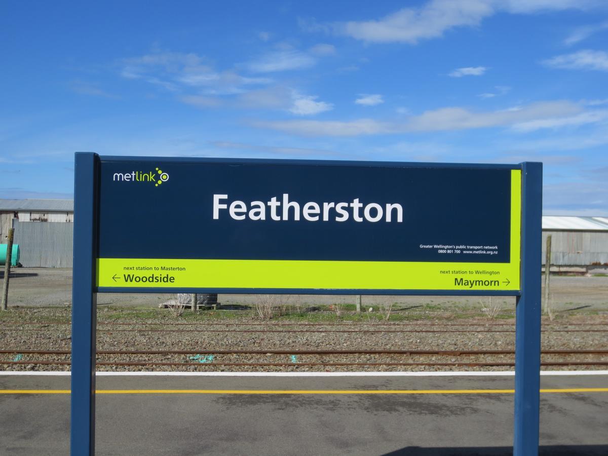 Empire Hotel Featherston Экстерьер фото