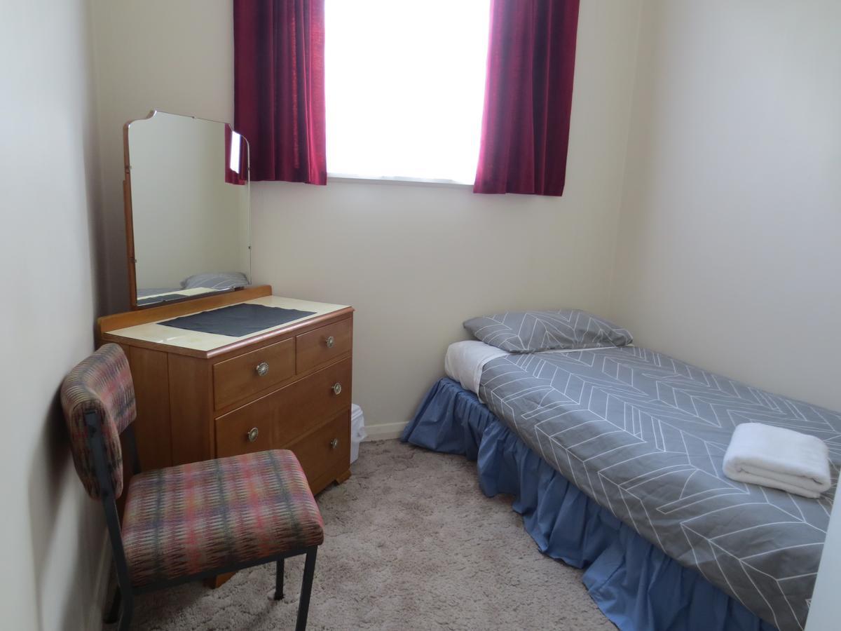 Empire Hotel Featherston Экстерьер фото